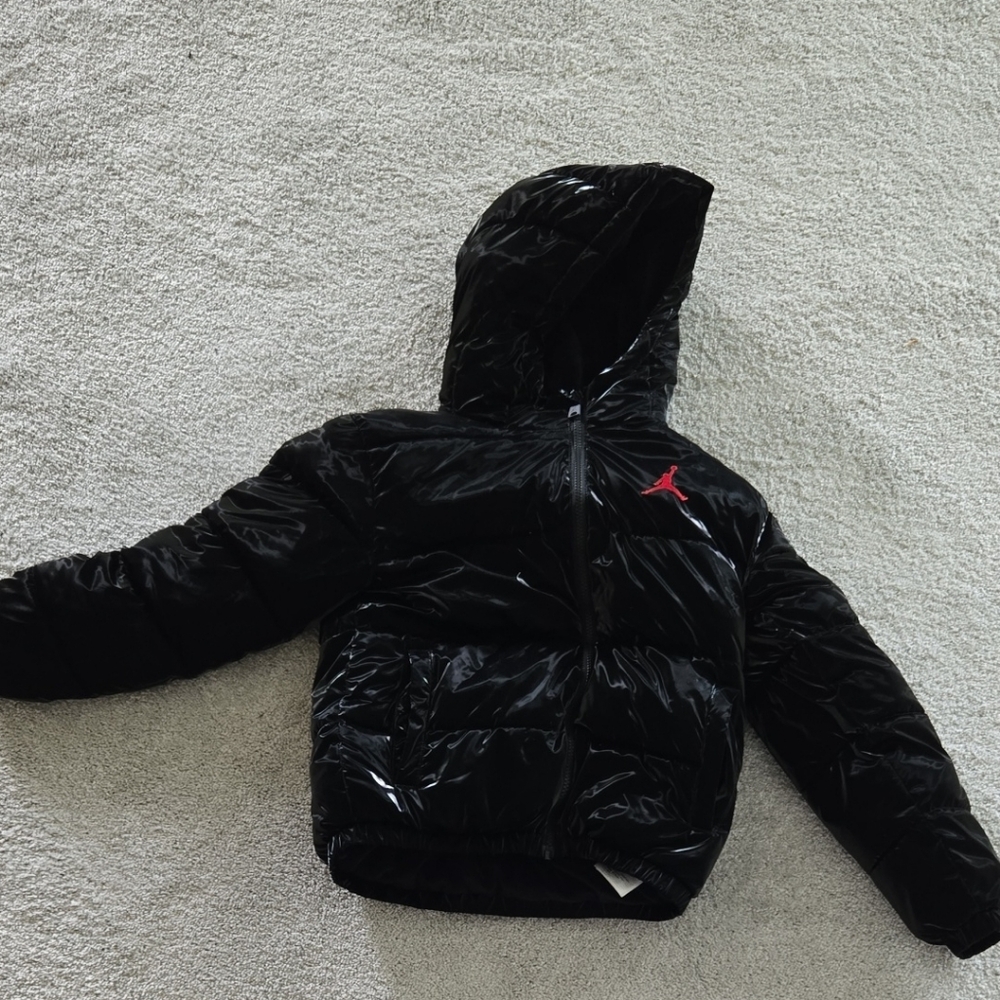 Jordan Black Puffer Jacket with Quilted Design